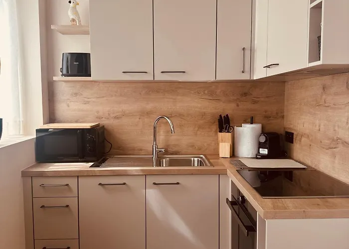 Christina's 1 Bed-first Floor 4 Min From * Οστένδη